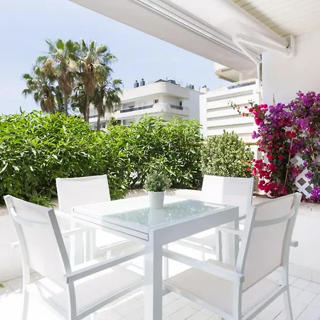 Pool & Sea Terrace Luxury, Comfort, Unbeatable Location